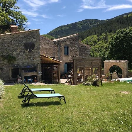 Bed and Breakfast Mas De La Pauze Reilhanette Esterno foto