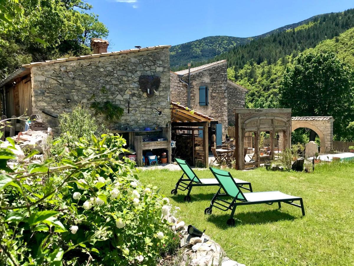 Bed and Breakfast Mas De La Pauze Reilhanette Esterno foto